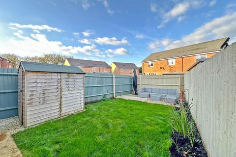 3 bedroom semi-detached house for sale, Flemish Gardens, Kingswinford, DY6