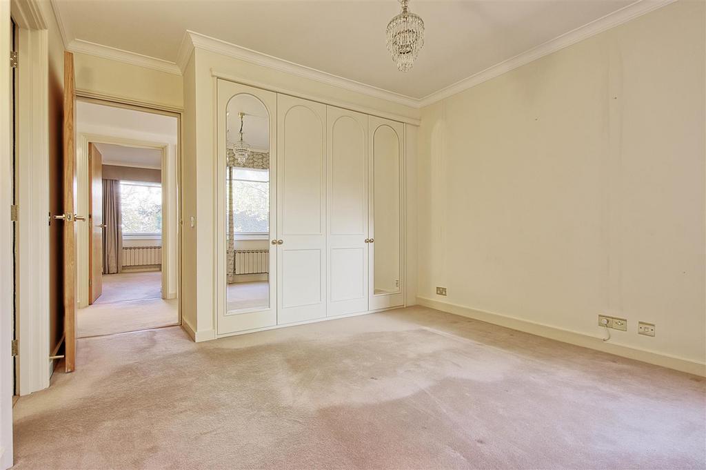 Bedroom 1 - 2.jpg