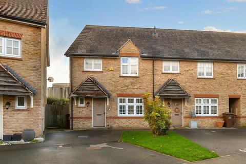 3 bedroom end of terrace house for sale, Conveyor Drive, Halling