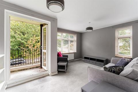 1 bedroom flat to rent, Wood Lane, Woodford Green