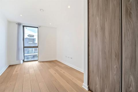 3 bedroom apartment to rent, The Fulmar, Reminder Lane, Lower Riverside, Greenwich Peninsula, SE10