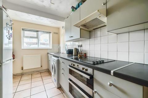 2 bedroom ground floor flat for sale, Rippington Drive, Marston, Oxford, Oxfordshire, OX3 0RJ