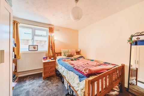 2 bedroom ground floor flat for sale, Rippington Drive, Marston, Oxford, Oxfordshire, OX3 0RJ