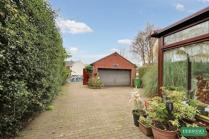 Driveway & Parking