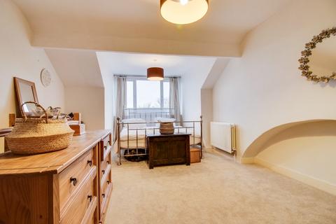 3 bedroom terraced house for sale, Prospect Terrace, Horsforth, Leeds, West Yorkshire, LS18