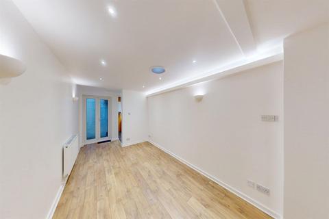 undefined, Smarts Lane Mews, Smarts Lane, Loughton, IG10