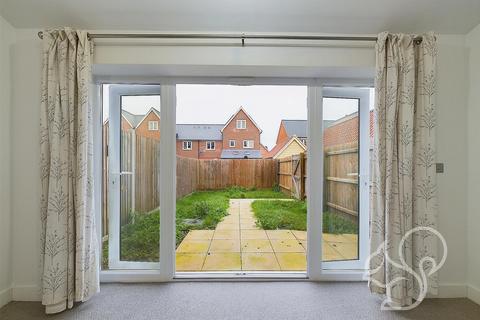 15 Copse Drive, Rowhedge, Colchester, CO5 7DU
