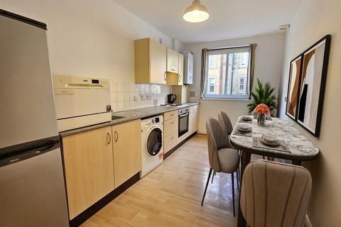 2 bedroom flat for sale, Waverley Park, Edinburgh EH8