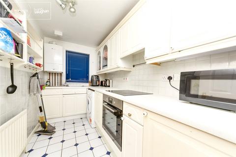 2 bedroom flat to rent, Victory Mews, The Strand, Brighton, BN2