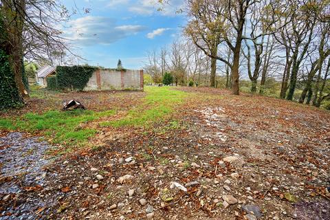 Land for sale, Gadlas Brynaerau Uchaf, Pontllyfni