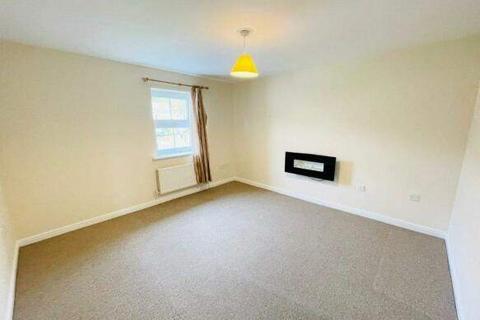 2 bedroom terraced house to rent, Gable Close, Swindon, SN25 4XG