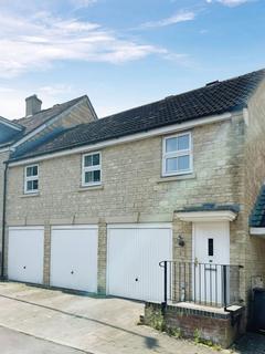 2 bedroom terraced house to rent, Gable Close, Swindon, SN25 4XG