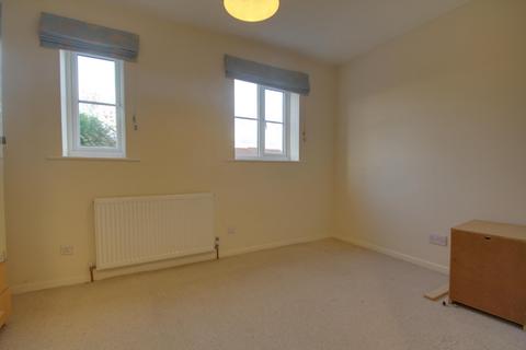 2 bedroom terraced house to rent, Bracken Park Gardens, Stourbridge