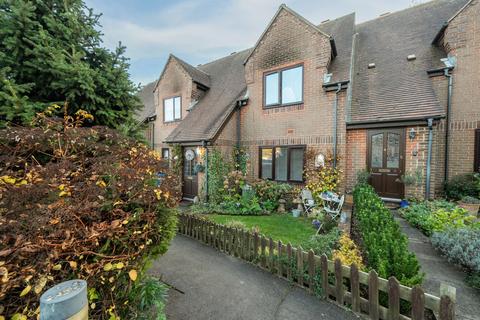 2 bedroom retirement property for sale, Eaglehurst Cottages, Bracknell RG42