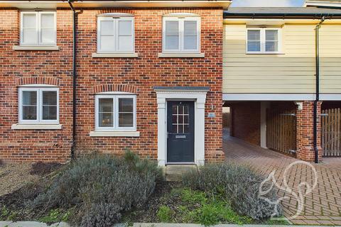 11 Copse Drive, Rowhedge, Colchester, CO5 7DU