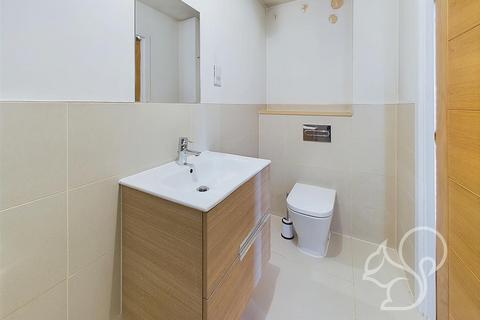 11 Copse Drive, Rowhedge, Colchester, CO5 7DU