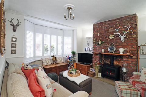 3 bedroom semi-detached house for sale, Lindsell Road, Altrincham