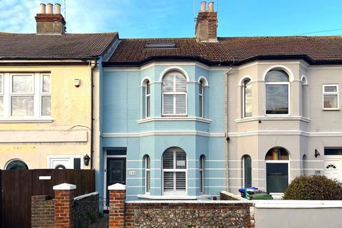 3 bedroom terraced house for sale, Pavilion Road, Worthing BN14 7EL