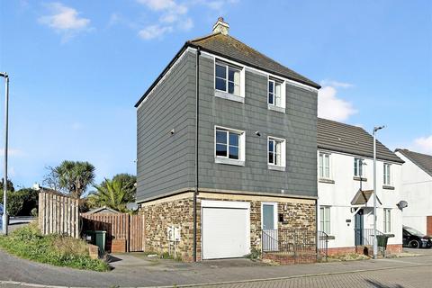 3 bedroom semi-detached house for sale, Penryn