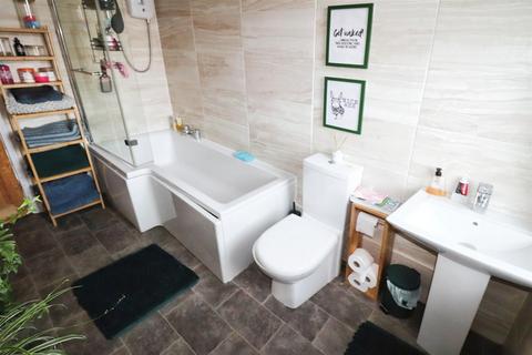 145 Tunnel Road, Galley Common, Nuneaton, CV10 9NW
