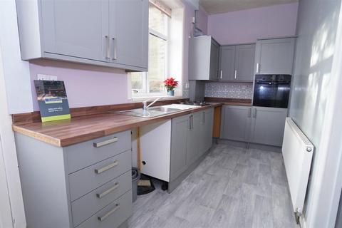 2 bedroom terraced house for sale, New Street, Idle, Bradford