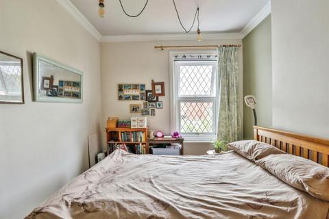 121a Bennett Road, Bournemouth, BH8 8RN