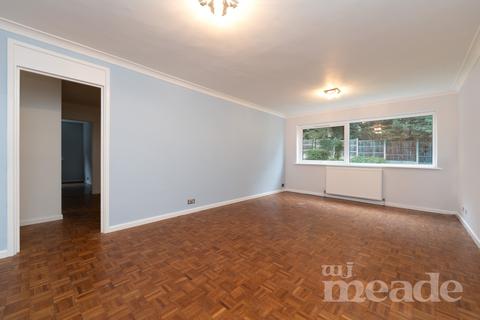 2 bedroom flat for sale, Oakdale Court, E4