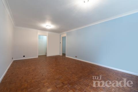 2 bedroom flat for sale, Oakdale Court, E4