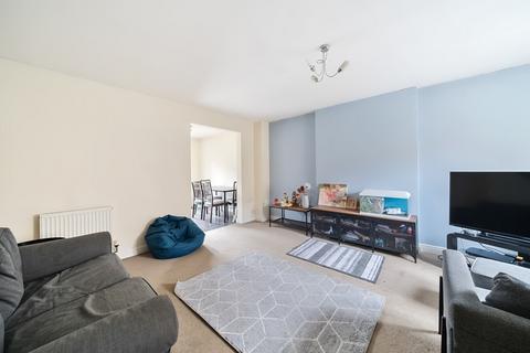 20 Glendevon Close, Manchester, M22 8FB
