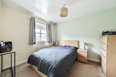 20 Glendevon Close, Manchester, M22 8FB