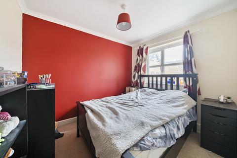20 Glendevon Close, Manchester, M22 8FB