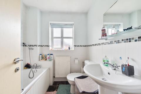 20 Glendevon Close, Manchester, M22 8FB