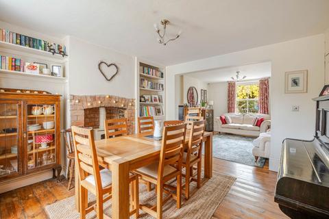 11 Burnham Road, Malmesbury, SN16 0BQ
