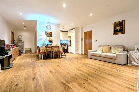 3 bedroom flat for sale, Woodfield Road, London W9