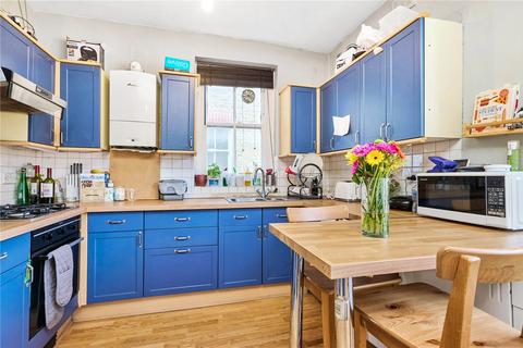 1 bedroom terraced house to rent, Cato Road, London, SW4