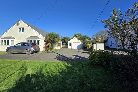 5 bedroom detached house for sale, Watertown, Appledore