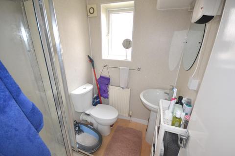 Studio to rent, Studio Flat Tudor Street, Exeter, EX4 3BR