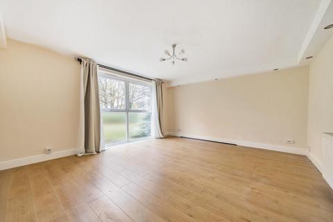 2 bedroom apartment to rent, Cunworth Court,  Bracknell,  RG12