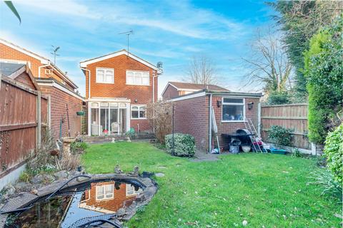 4 bedroom detached house for sale, Hazewood Close, Worcester