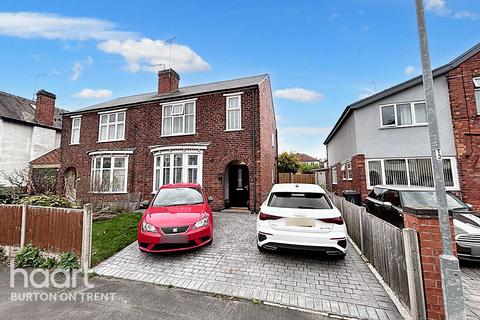 3 bedroom semi-detached house for sale, Swannington Street, Burton-On-Trent