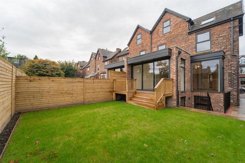 5 bedroom semi-detached house for sale, Clifton Road, Chorlton