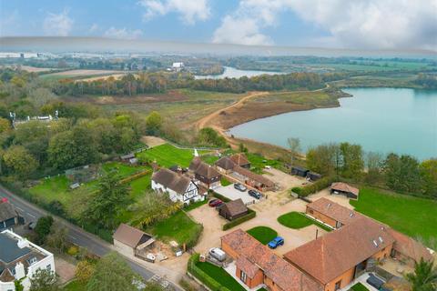 3 bedroom detached house for sale, The Oast, High Street, Aylesford