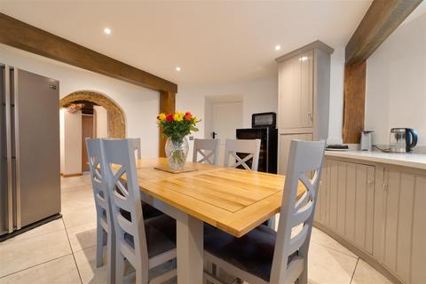 3 bedroom detached house for sale, The Oast, High Street, Aylesford