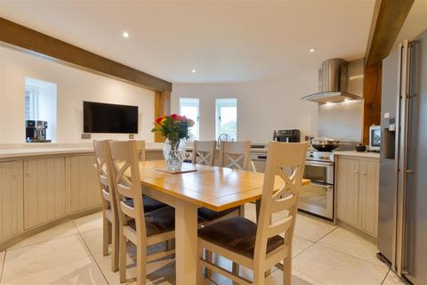 3 bedroom detached house for sale, The Oast, High Street, Aylesford