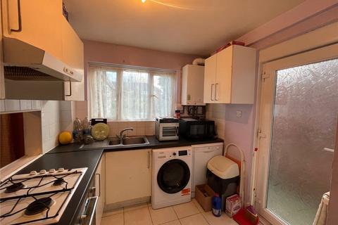 4 bedroom end of terrace house for sale, Warbank Crescent, New Addington, Croydon, CR0