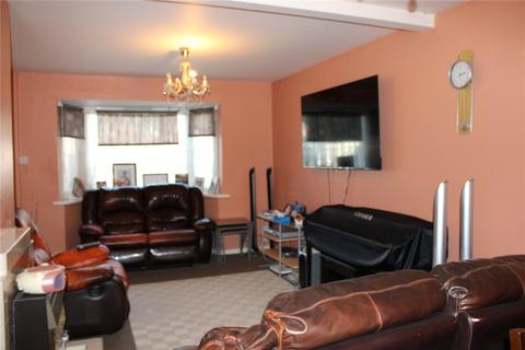 4 bedroom end of terrace house for sale, Warbank Crescent, New Addington, Croydon, CR0