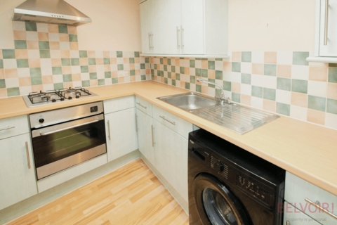 1 bedroom flat to rent, Ogle Street, Hucknall, NG15