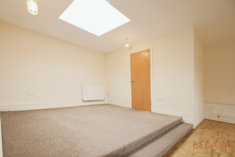 1 bedroom flat to rent, Ogle Street, Hucknall, NG15