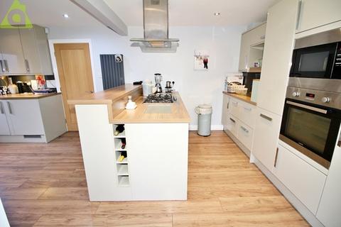 27 Bentworth Close, Westhoughton, Bolton, BL5 2GN