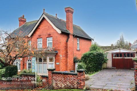 4 bedroom detached house for sale, Gladstone Place, Stoke-On-Trent